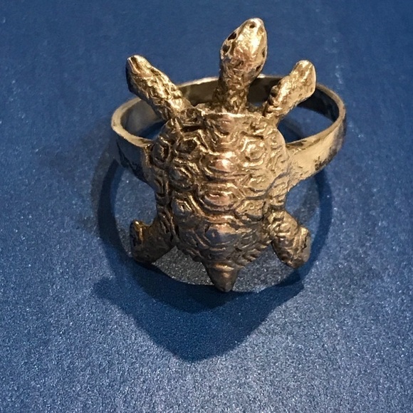 Vintage Sterling Silver Turtle Ring - Picture 8 of 11